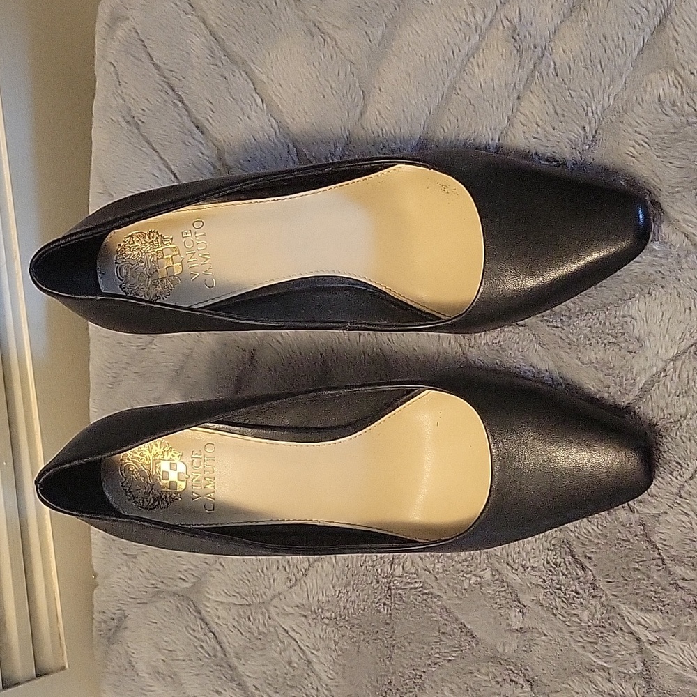 Vince Camuto Women's Diletta Wedge Pump (Black Leather)